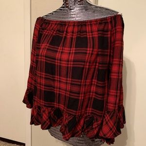 Sanctuary plaid red/black top